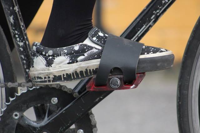 oopsmark leather platform pedal belt toe strap for fixed gear fixie single speed urban biking cycling bike bicycle